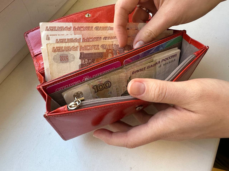 В Мурманске задержали гражданина, подозреваемого в краже денег из похоронного бюро