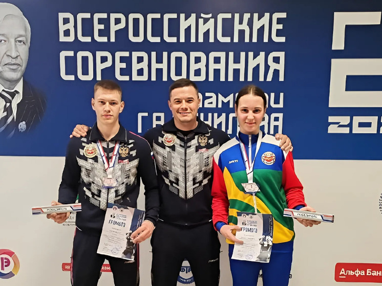 Гиревики Хакасии завоевали восемь наград на всероссийских соревнованиях