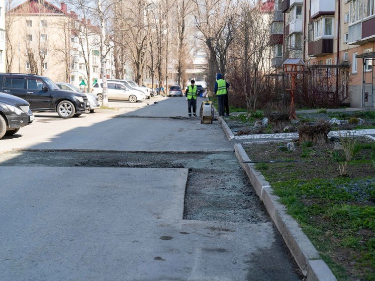 В Южно-Сахалинске заасфальтируют 70 дворов
