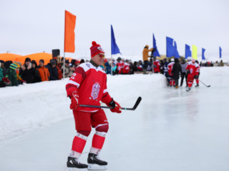 28 апреля, В Чукотском автономном округе впервые состоялся хоккейный матч «Last Game» с участие хоккеистов международного масштаба
