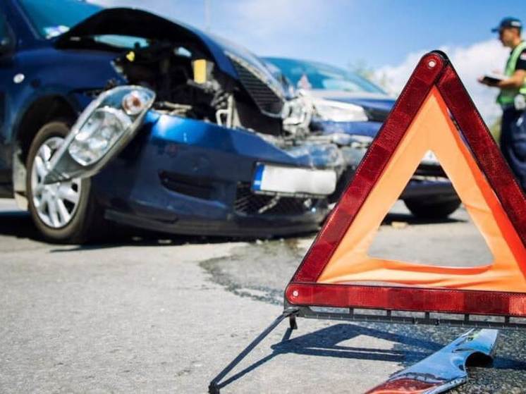 В центре Воронежа столкнулись сразу 8 автомобилей