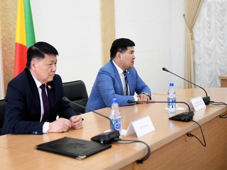 ВТБ подписал соглашение о сотрудничестве с Заксобранием Забайкальского края