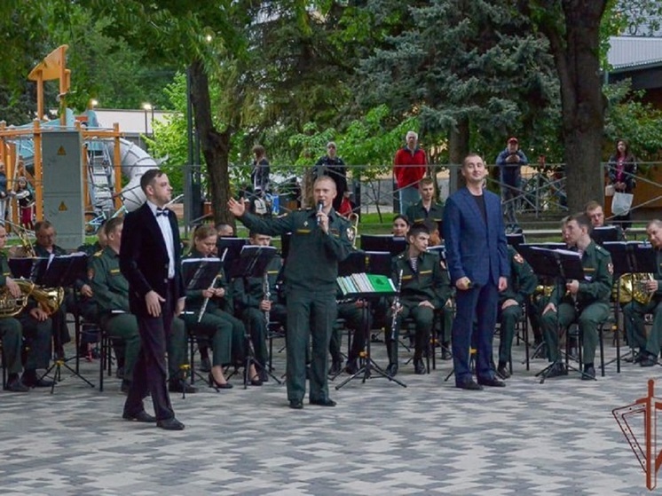Оркестр Росгвардии выступил на городском празднике в Пятигорске
