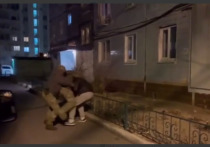 Во Владивостоке сотрудники Федеральной службы безопасности задержали мужчину по подозрению в сотрудничестве с украинской разведкой