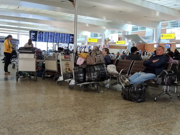 МИД Кыргызстана призвал граждан отказаться от поездок в Россию