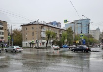 Днем 3 мая в Екатеринбурге на перекрестке улиц Белинского и Фурманова перестали работать светофоры