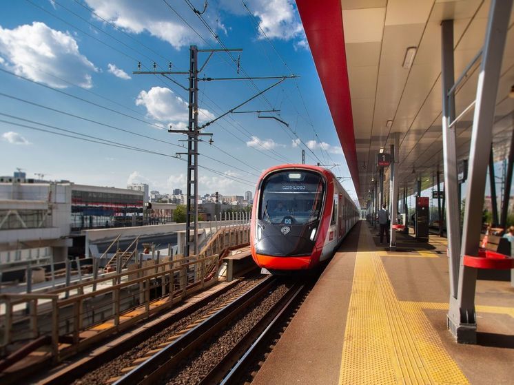 ЦППК перевезла около 5 млн пассажиров за 4 выходных дня