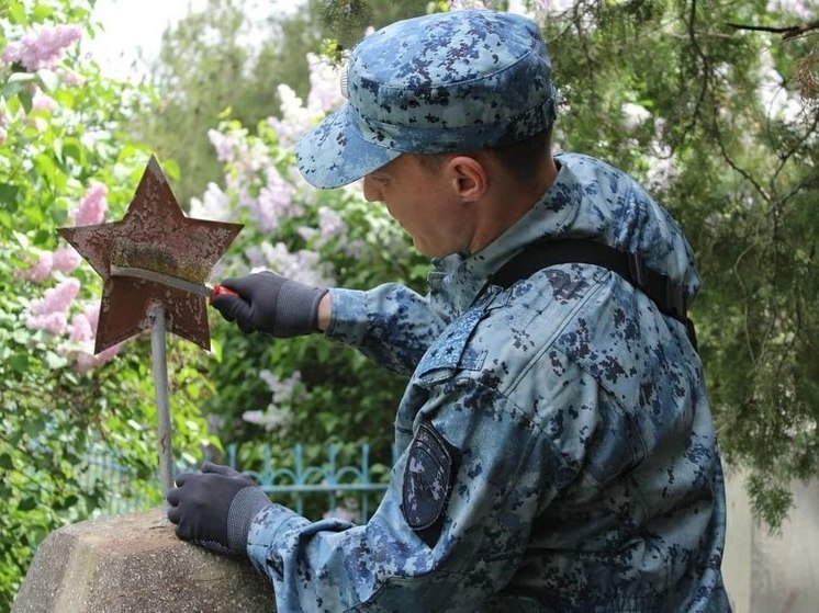 В Новотроицком облагородили могилы участников Великой Отечественной войны