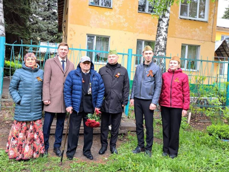 «Ласточки победы» начали поздравлять пензенских ветеранов