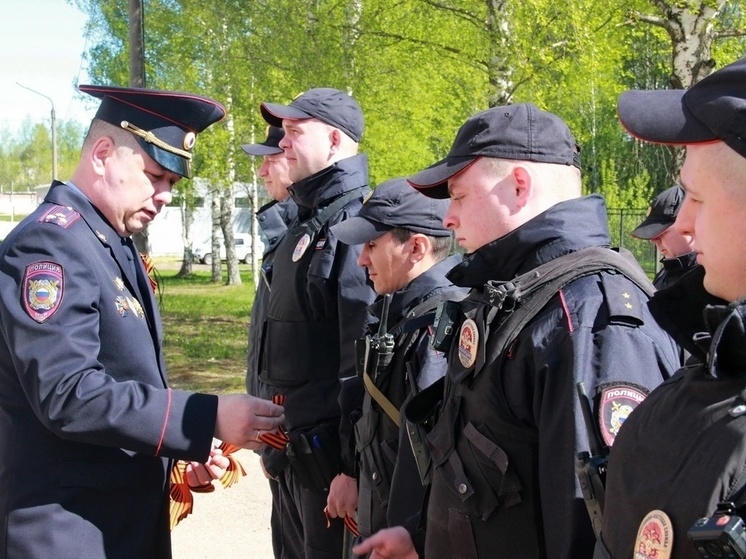 Костромские полицейские будут носить и раздавать «Георгиевские ленточки» до 10 мая