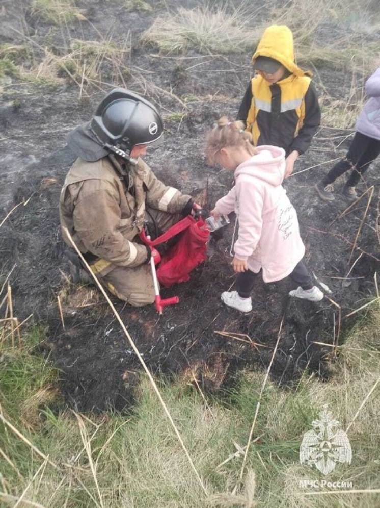 Дети помогали тушить пожары в Хабаровском крае