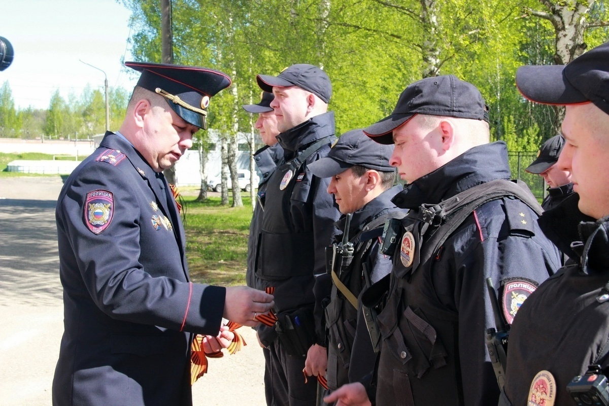 Костромские полицейские будут носить и раздавать «Георгиевские ленточки» до 10 мая