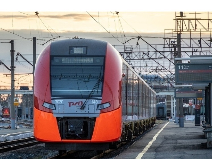 Пассажирские поезда массовово задерживаются на Среднем Урале из-за непогоды