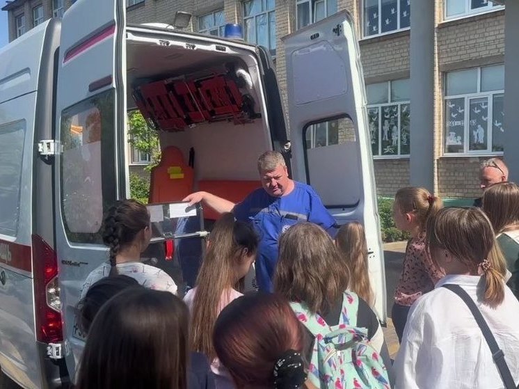 Мелитопольских школьников познакомили с работой скорой помощи