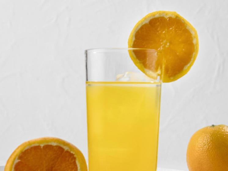 Пензенцам рассказали о полезных для здоровья свойствах апельсинового сока