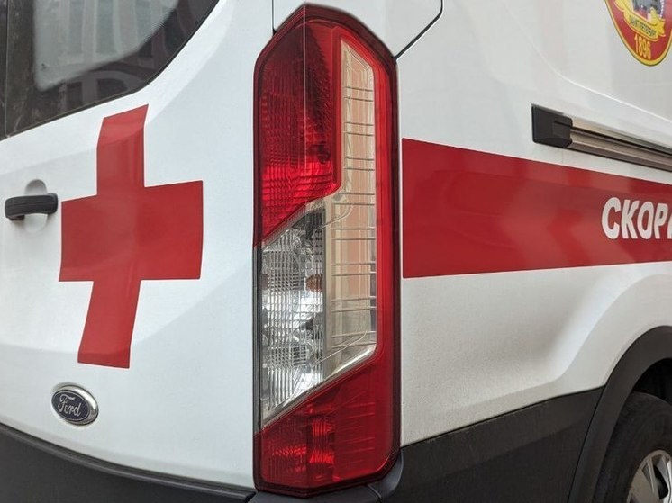 Полиция выясняет причины аварии с каретой скорой помощи на трассе «Кола»