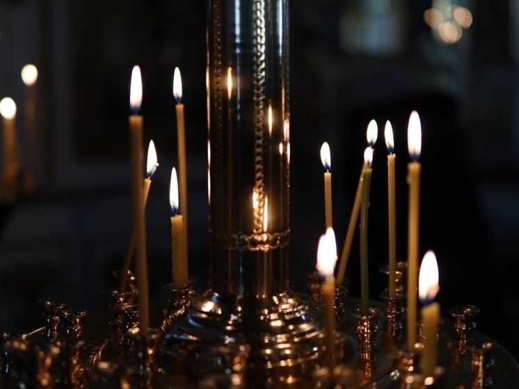На 1400% выросли продажи пасхальных свечей в Новосибирской области