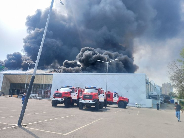 Хабаровский супермаркет «Реми»‎ открылся после пожара