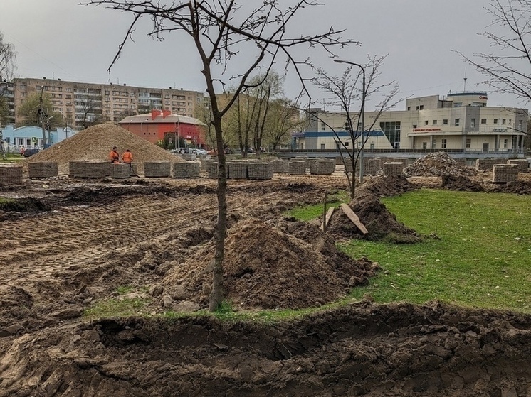 Ярославцы жалуются на ремонтников-вандалов в парке Победы