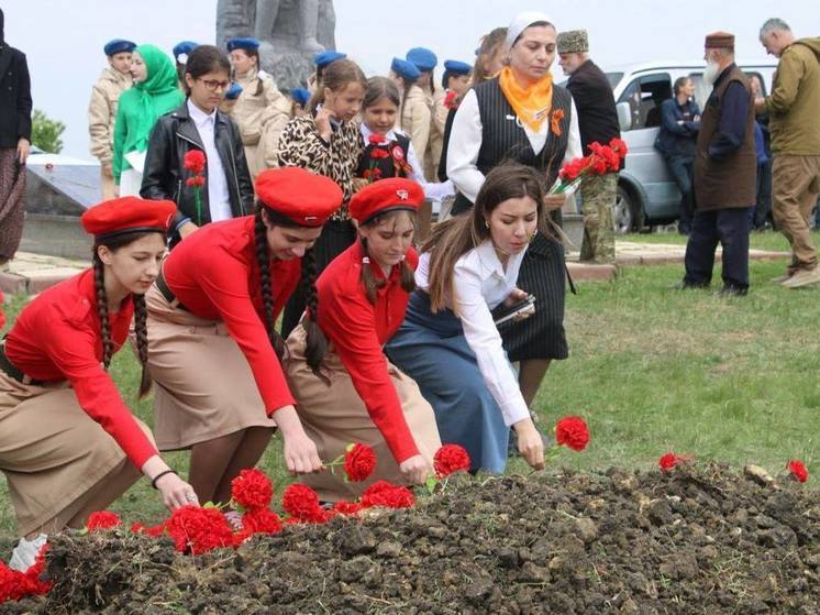 В Ингушетии перезахоронили воинов, найденных в ходе Вахты Памяти «Терский рубеж»