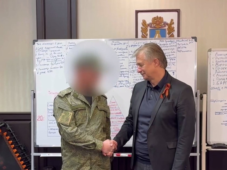 Ставропольский экс-депутат, воюющий в зоне СВО, встретился с руководством края и округов