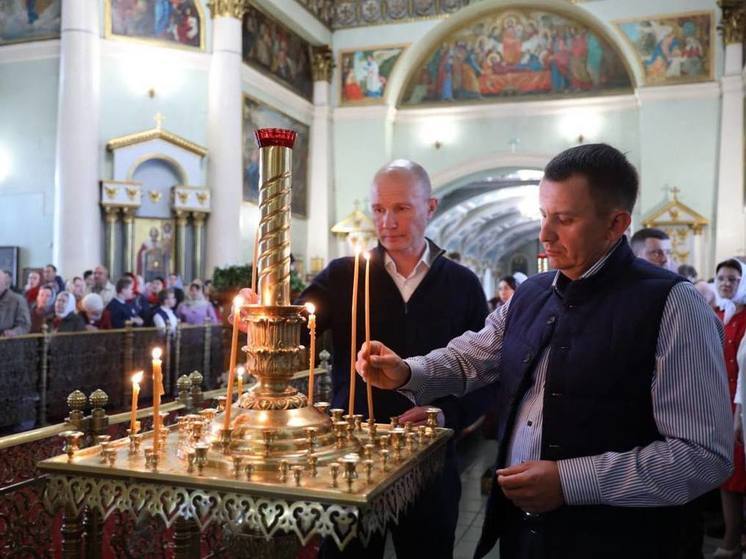 Мэр Курска поздравил горожан с праздником Светлой Пасхи