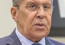 Руководитель МИД России Сергей Лавров заявил, что Россия не намерена участвовать в мероприятиях, так или иначе продвигающих так называемую "формулу Зеленского"