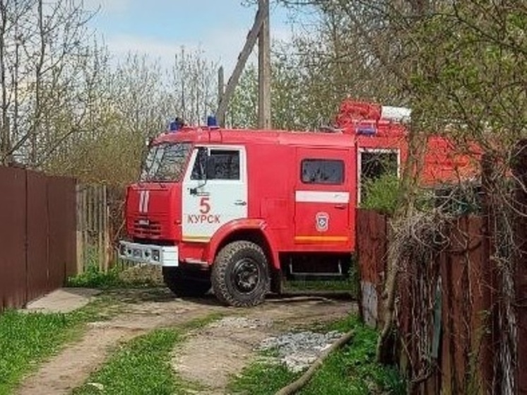 В Курске во время пожара в частном доме пострадала 69-летняя женщина