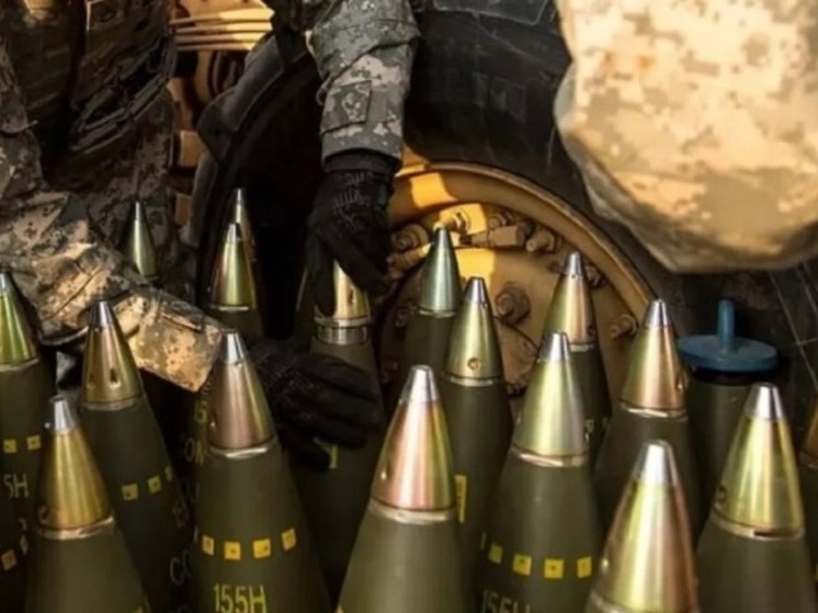 Handelsblatt: глава Rheinmetall пообещал Киеву сотни тысяч снарядов