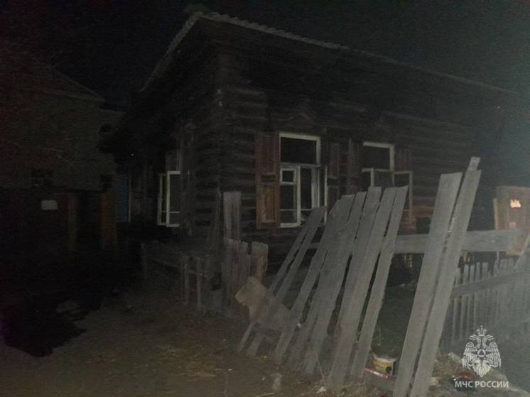 В центре Улан-Удэ на пожаре пострадал 47-летний мужчина