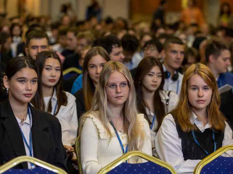 В Сахалинской области состоялась научно-практическая конференция, ознаменовавшая завершение первого года реализации образовательного проекта «500 школьников»