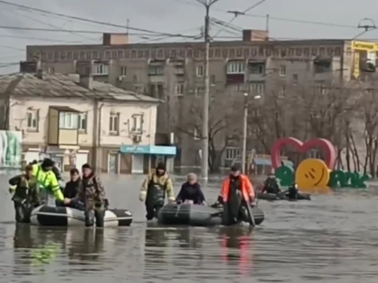 Губернатор Омской области объявил эвакуацию в Усть-Ишимском районе из-за паводка