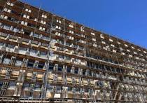 В Петербурге за первые четыре месяца текущего года план Смольного по строительству жилья выполнен почти наполовину. Об этом пишет ДП.