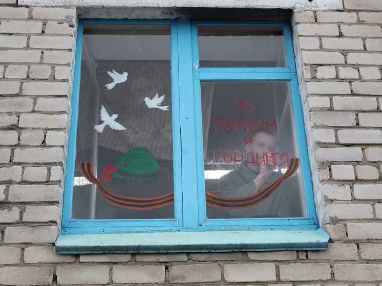 Заключенные с трепетом рисовали голубей на окнах в Карелии