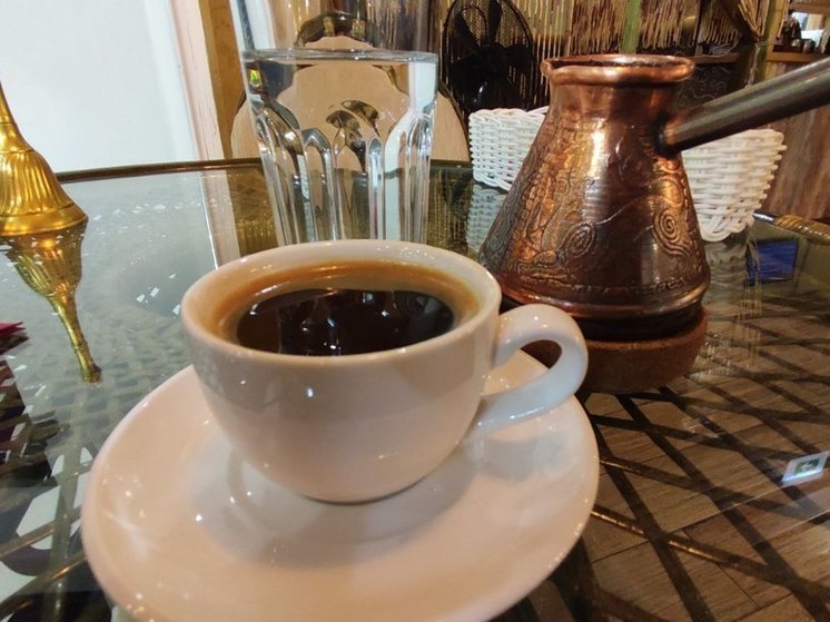 Бары в прошлом: в петербургских ЖК бизнес-класса стали чаще открывать кофейни