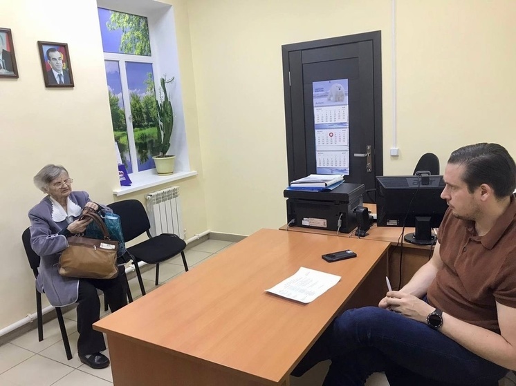 Депутаты ЗСК подарят обществу инвалидов Новопокровского района подписку на районную газету