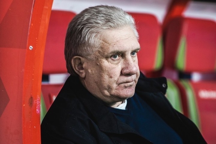 Российский тренер по футболу пожаловался на маленькую пенсию