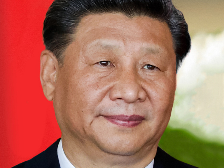 Председатель КНР Си Цзиньпин заявил на совместной пресс-конференции с президентом Франции Эммануэлем Макроном, что Китай поддержит проведение международной мирной конференции по Украине, которая будет признана и Москвой, и Киевом