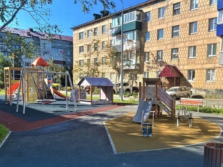 В этом году в Сахалинской области отремонтируют более 200 дворов