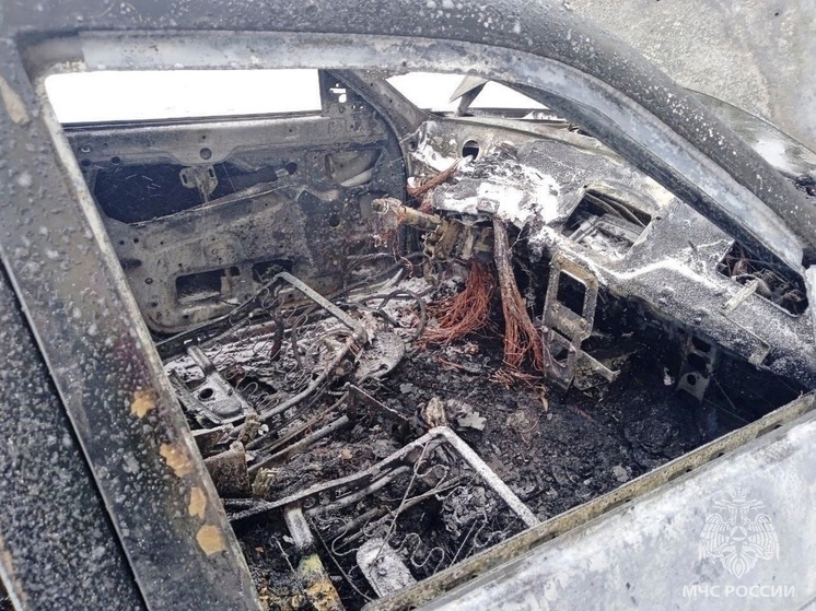 В Ярцеве сгорел автомобиль