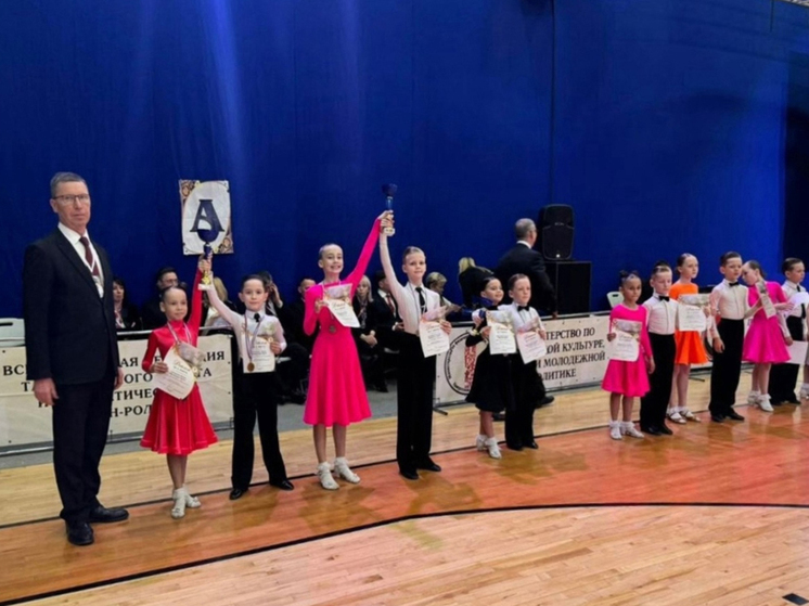 Кировские танцоры взяли четыре «серебра» на Кубке в Удмуртии
