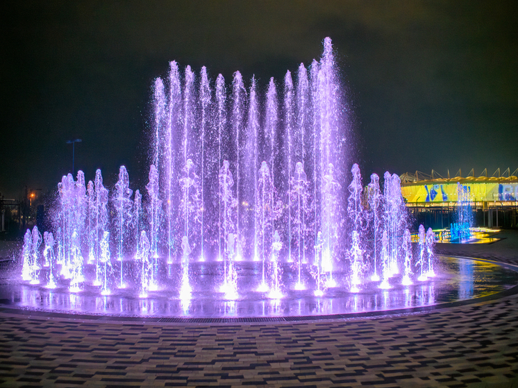 В новом парке «Левобережья» в тестовом режиме заработал фонтан