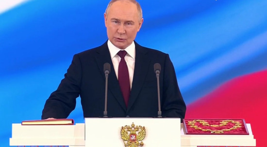 Путин вступил в должность президента России: кадры инаугурации из Кремля