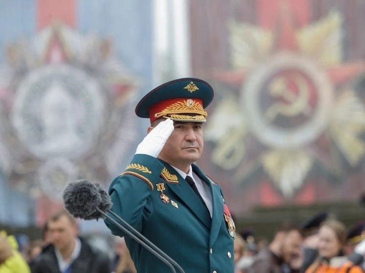 Алексей Дюмин поздравил туляков с Днём Победы