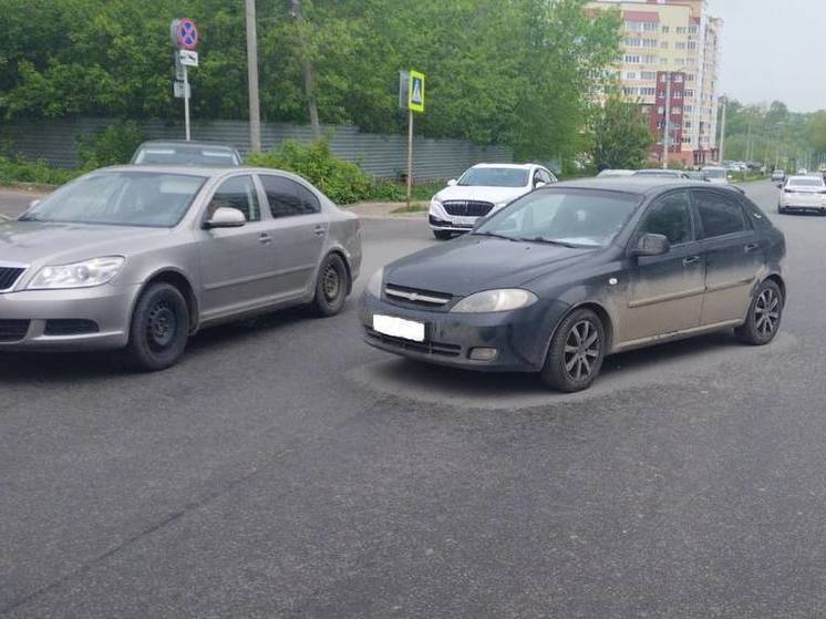 На Славянском проспекте водитель Chevrolet сбил 69-летнюю женщину