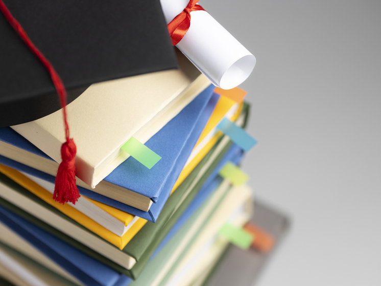 Только 4 из 10 жителей Петрозаводска работают по специальности