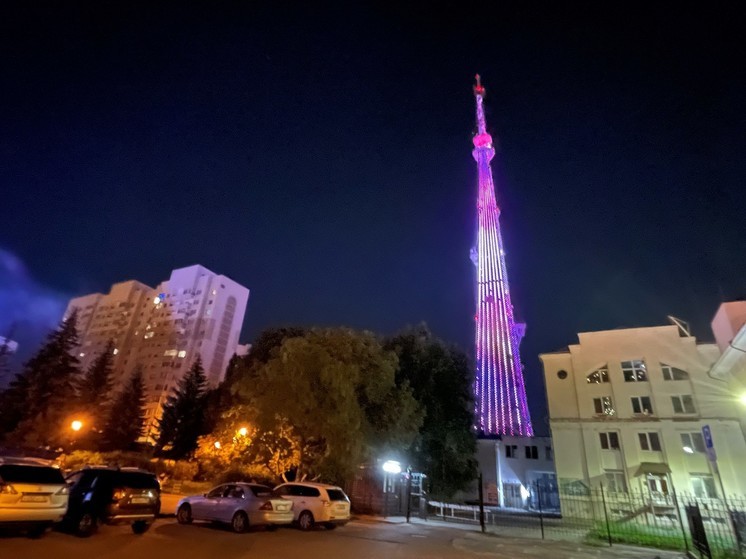 На телебашне Воронежа в жуткую непогоду включится вечерняя иллюминация