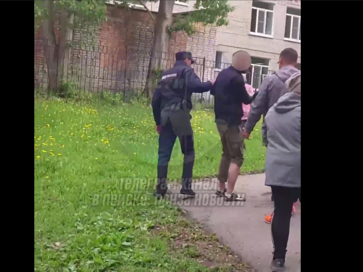 В Пензе задержали мужчину, который приставал к школьникам