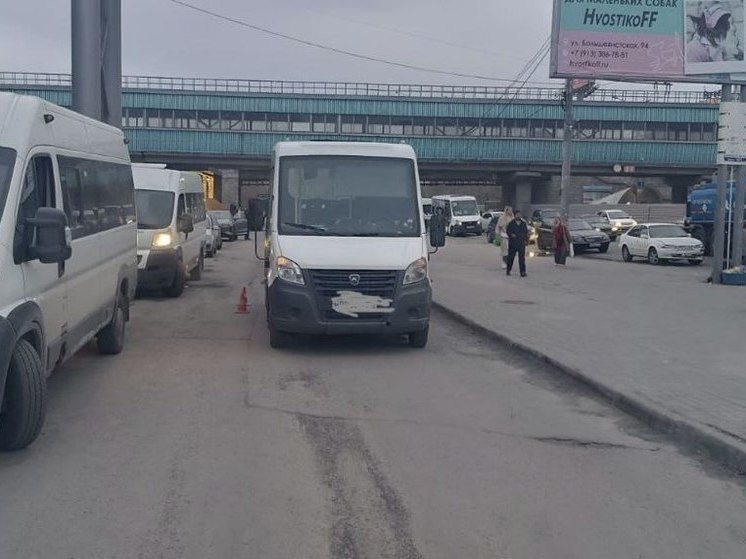 В Октябрьском районе Новосибирска маршрутка сбила ребенка