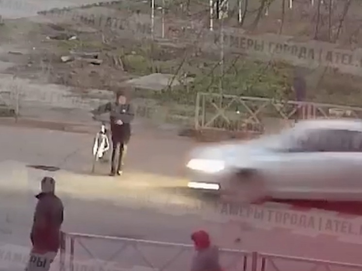 В Рыбинске невнимательный водитель чуть не покалечил велосипедиста